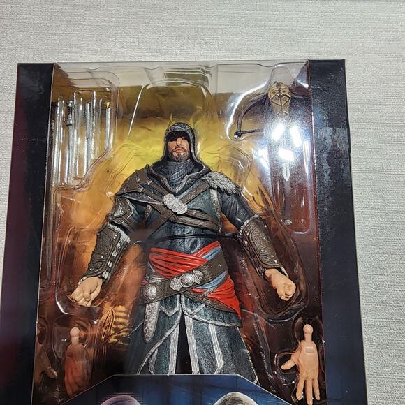 Assassin's creed revelation Ezio auditore figure Neca - Picture 2 of 6